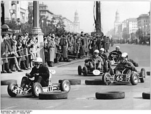 Bundesarchiv Bild 183-B1007-0016-001, 5. Berliner K-Wagen-Rennen