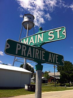 Canton streetsign-Prairie and Main.jpg