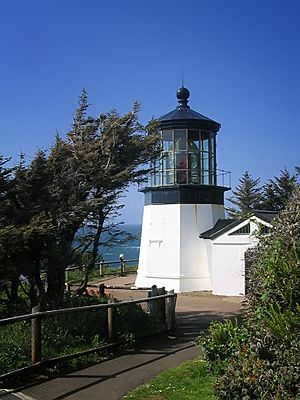 Cape Meares Lighthouse.jpg