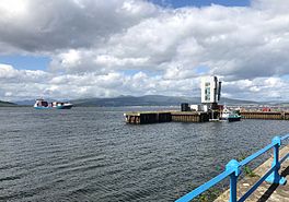 Container ship Helga nearing Greenock Ocean Terminal.jpg