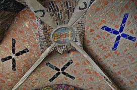 Cripta de la Colònia Güell (Santa Coloma de Cervelló) - 15