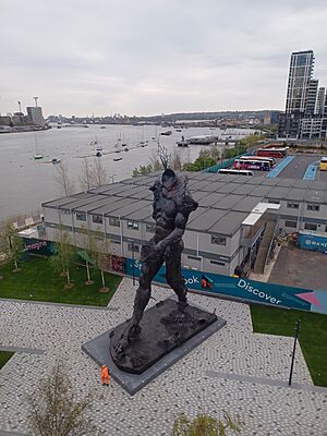 Demon statue, Greenwich cable car terminal 03