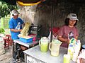 Es Air Tebu (Sugarcane juice) seller