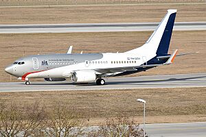 Government of the Netherlands, PH-GOV, Boeing 737-700 (49580457533)