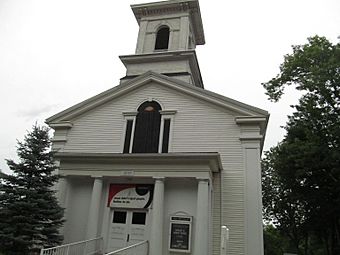 Hampden Congregational Church, Hampden, Maine.jpg