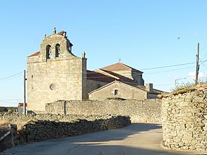 Iglesia roelos 1.jpg