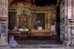 Interior de La Catedral del Cuzco 14