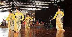 Jaipongan Bunga Tanjung 01