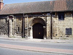 Medieval building - geograph.org.uk - 66460