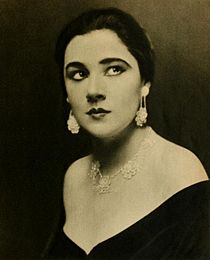 Nita Naldi in Photoplay, August 1924