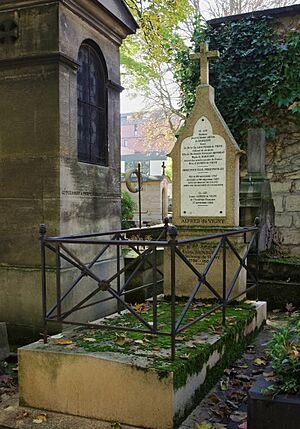 Paris Tombe Vigny 2012