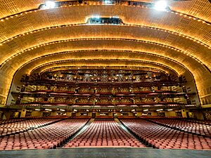 Radio City Music Hall (36369298022)