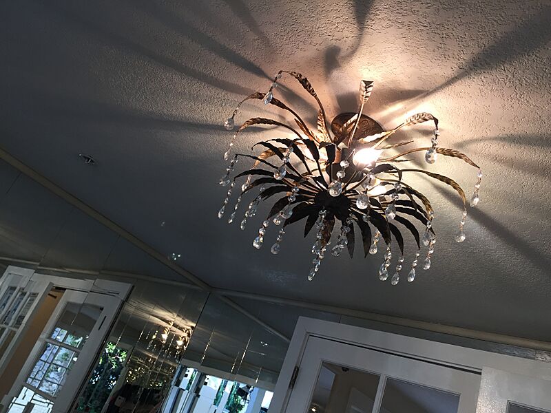 Sportsmen's Lodge chandelier