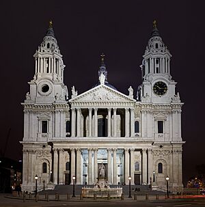 St Pauls Cathedral from West - Feb 2007