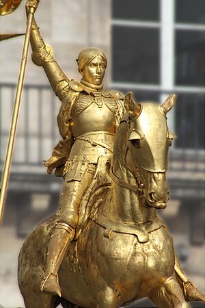 Statue Jeanne Arc place Pyramides Paris 4 (cropped)