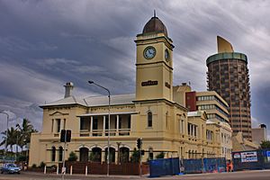 The Brewery, Flinders Street, Townsville.jpg