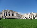 UN Building A Southern Lawn