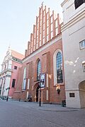 Warszawa, ul. Świętojańska 8 20170516 003