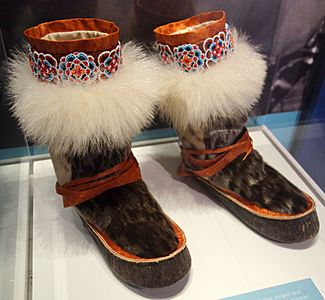 Alaskan boots, Inupiat, 1989, bearded seal, ringed seal, spotted seal, caribou, polar bear - Bata Shoe Museum - DSC00406 (crop)