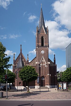 Bottrop, die Martinskirche Dm45 IMG 8481 2018-09-01 14.29
