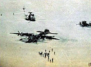 Eagle Claw wrecks at Desert One April 1980.jpg