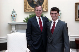 George H. W. Bush and Rodrigo Paz.webp