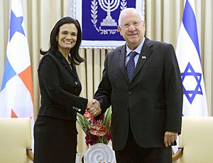 Isabel Saint Malo with Reuven Rivlin (2)