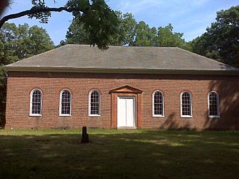 Lamb's Creek Church, King George County.jpg