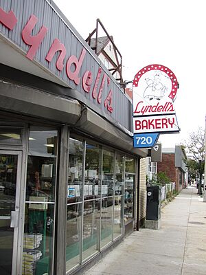 Lyndell's Bakery, Somerville MA