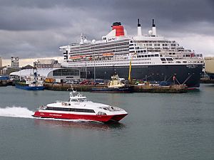 New Ocean Terminal with Queen Mary 2 - geograph.org.uk - 1577263