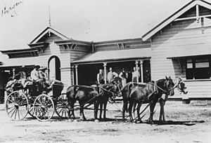 StateLibQld 1 87120 Bowen Post Office, 1908