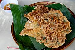 Ukoy (shrimp fritters) from Vigan, Philippines.jpg