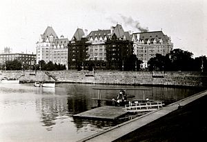 1930. Empress Hotel. Victoria, BC. Canada. (34182327803)