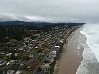 Coastline of Lincoln City looking South