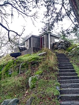 Fort Rodd Hill battery commander's post