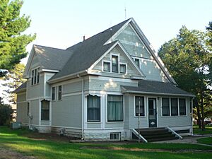 Hyden House (Alcester SD) from NW 1