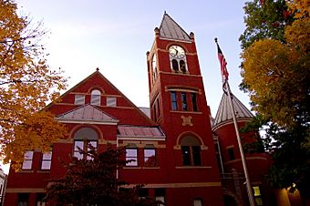 Monongalia County Courthouse (2936498113).jpg