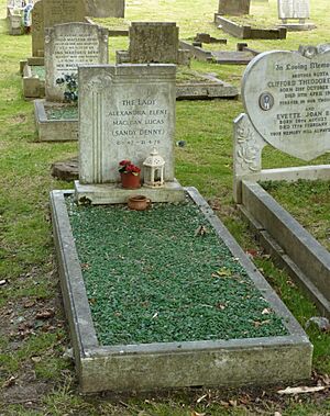 Sandy Denny grave Putney Vale 2014