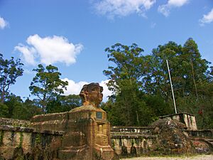 Sydney's Sphinx - panoramio