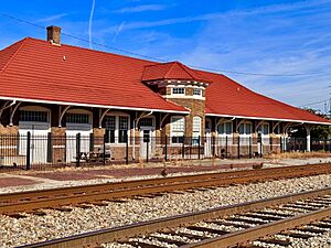 The Cleveland Urban Area Transit System Depot is a historic Southern Railway train station in Tennessee 01