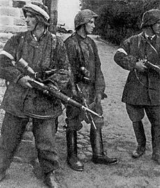 AK-soldiers Parasol Regiment Warsaw Uprising 1944