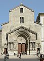 Arles kirche st trophime fassade sky