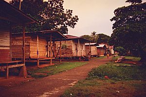 Main "street" at the village of Boca de Cupe in 1996