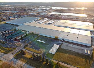 Cabela's distribution center Praire du Chien 02
