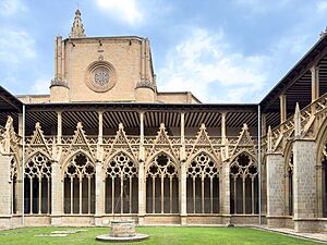 Cloister of the Cathedral of Pamplona 05
