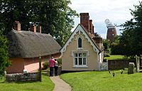 Cmglee Thaxted almshouses windmill