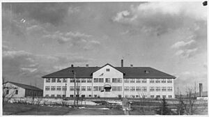 Consolidated government day school. Turtle Mountain Res., North Dakota. - NARA - 285393