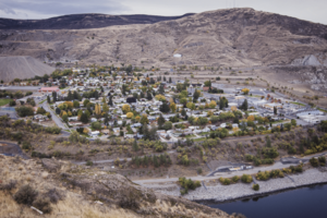Coulee Dam, WA from Crown Point.png