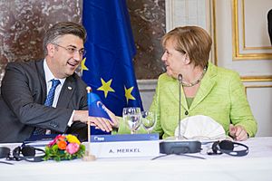 EPP Summit, 22 June 2017 (35423930976)