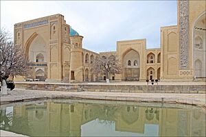 La nécropole de Tchor Bakhr (Boukhara, Ouzbékistan) (5719346105)